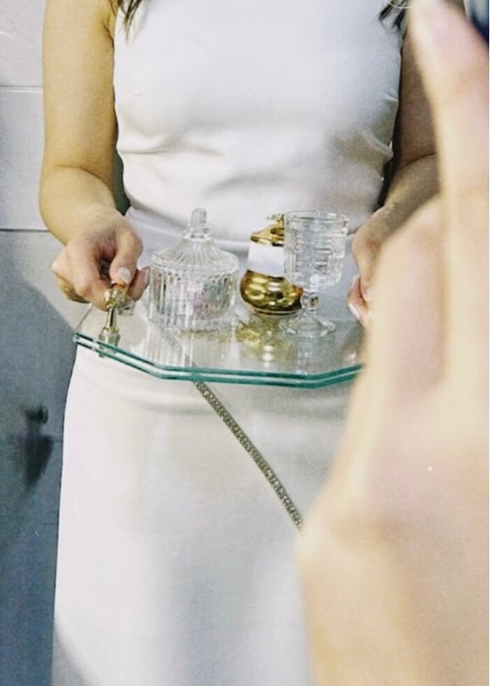 Taş detaylı önü yırtmaçlı uzun elbise - Görsel 3