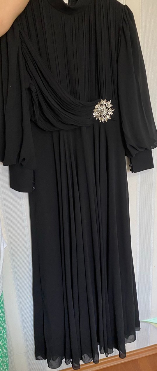 Uzun Siyah Drapeli Abiye Elbise - Görsel 3