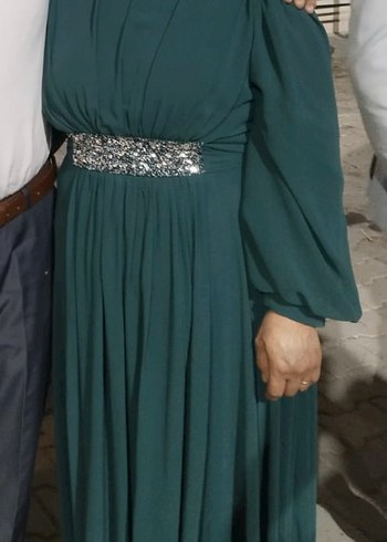 Uzun Drapeli Abiye Elbise
