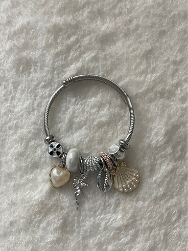 Pandora charm bileklik