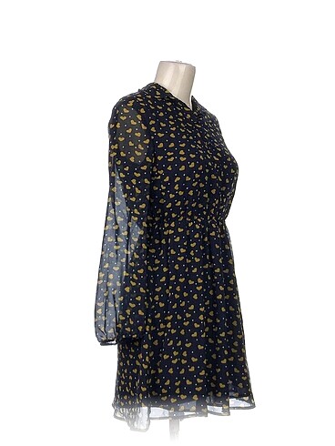 Zara Zara Kısa Elbise %70 İndirimli.