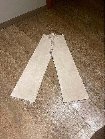 Zara Jaen Bej