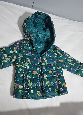 4 Yaş Beden yeşil Renk Zara mont