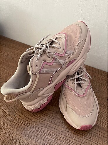 Adidas Ozweego ayakkabı