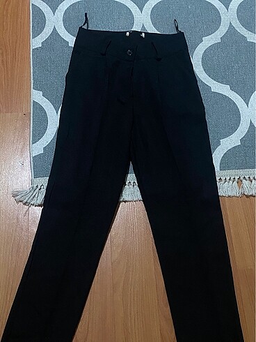 Kumaş siyah pantolon