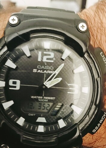 Beden Casio saat su geçirmez