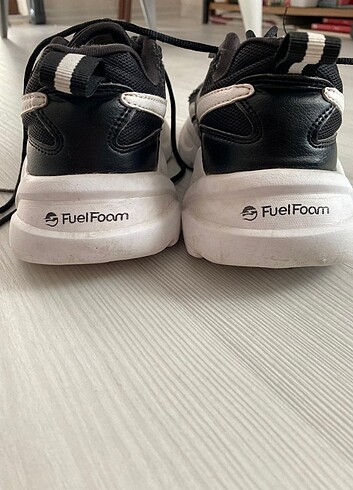 36 Beden Reebok Spor Ayakkabı