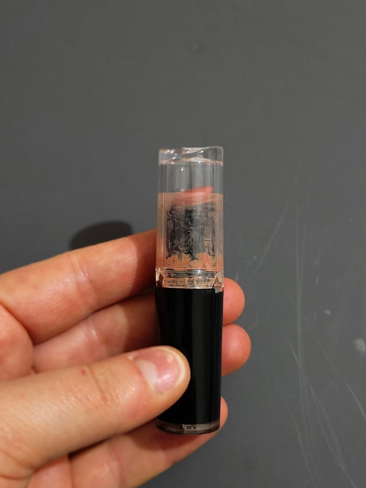 Wet n wild bare it all ruj - Görsel 3