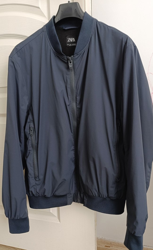 ZARA Fermuarlı Erkek Yağmurluk yada Bomber ceket - Görsel 2
