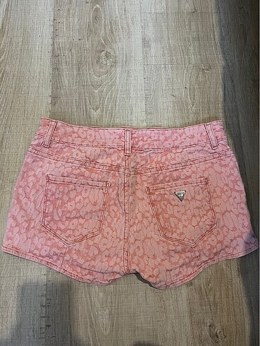 Guess Guess Pembe Şort ????