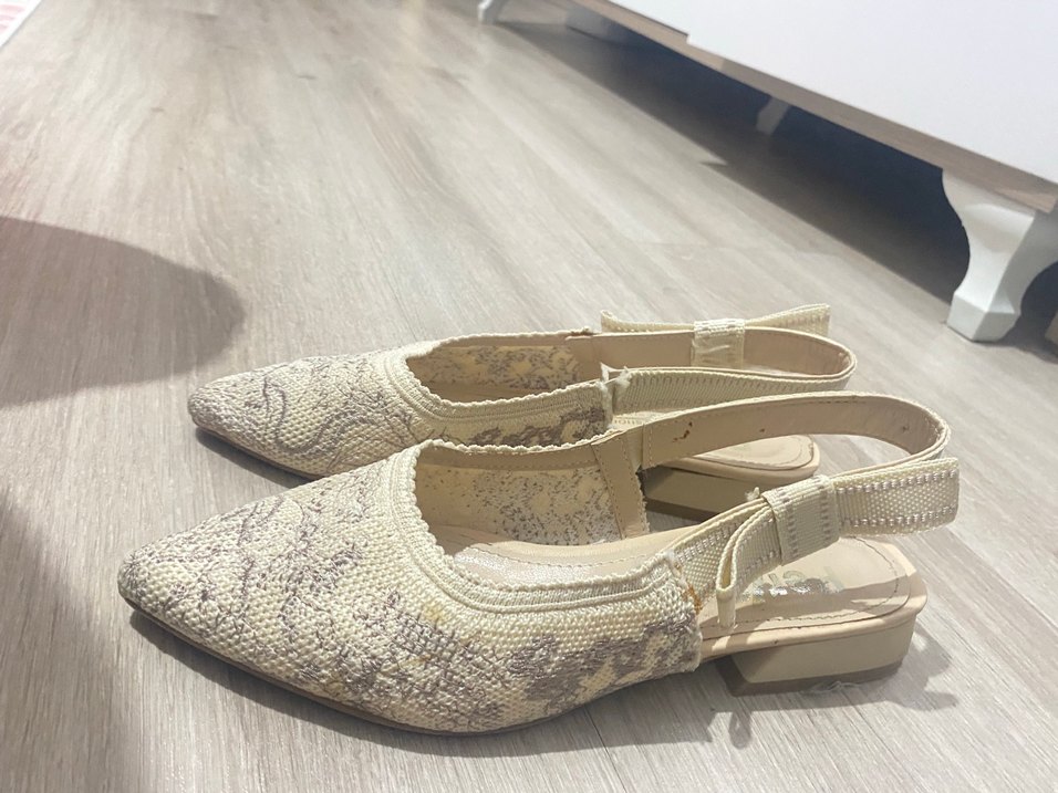 Bej fiyonk detaylı babet - Görsel 2