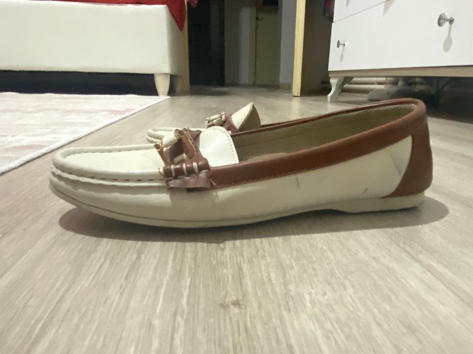 Beyaz Tokalı Kadın Blok Düz babet Ayakkabı - Görsel 3