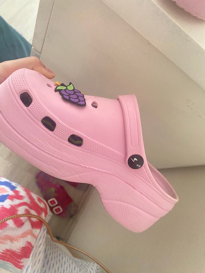 Bohem Tarzı Pembe Crocs tipi terlik - Görsel 2