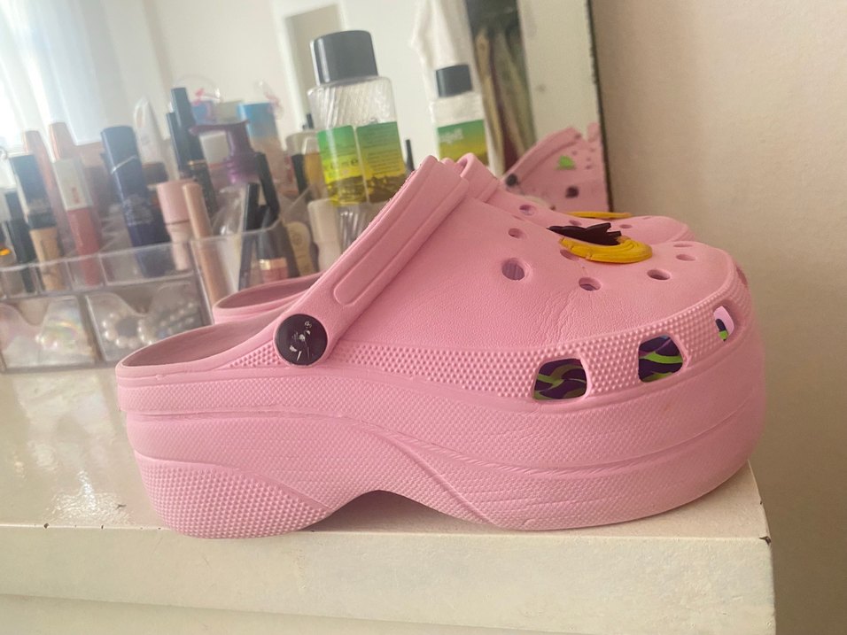 Bohem Tarzı Pembe Crocs tipi terlik - Görsel 3
