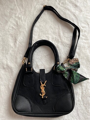 Yves Saint Laurent Yves Saint Laurent