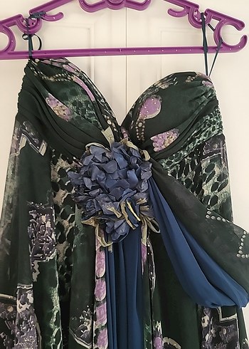 Ilmio Mor Desenli Uzun Kayık Yaka Bohem Elbise