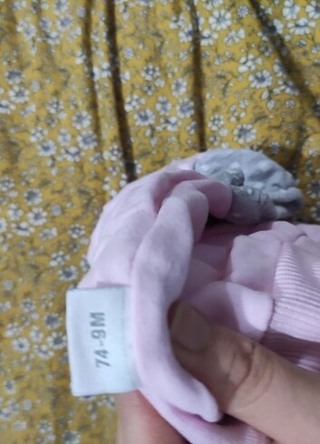 1 Yaş Beden çeşitli Renk 2 zıbın 1 tişört 