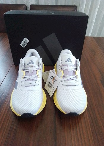 Orijinal Adidas Kadın Spor Ayakkabısı