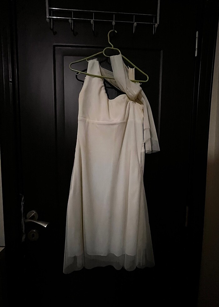 Beyaz elbise - Görsel 4