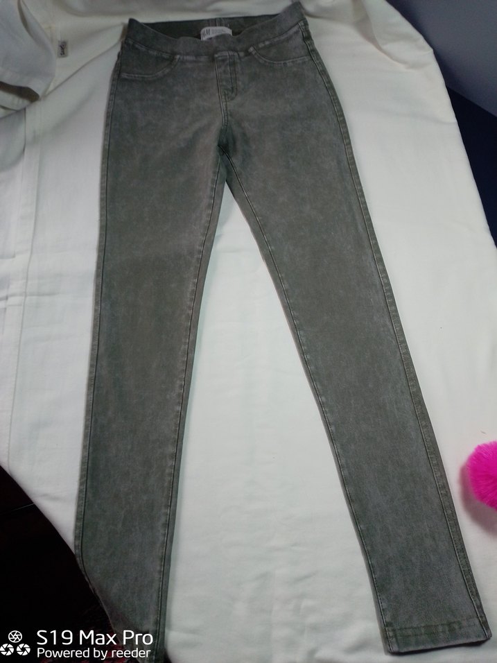 H&M kız çocuk kot görünümlü tayt 9-10 yaş - Görsel 2