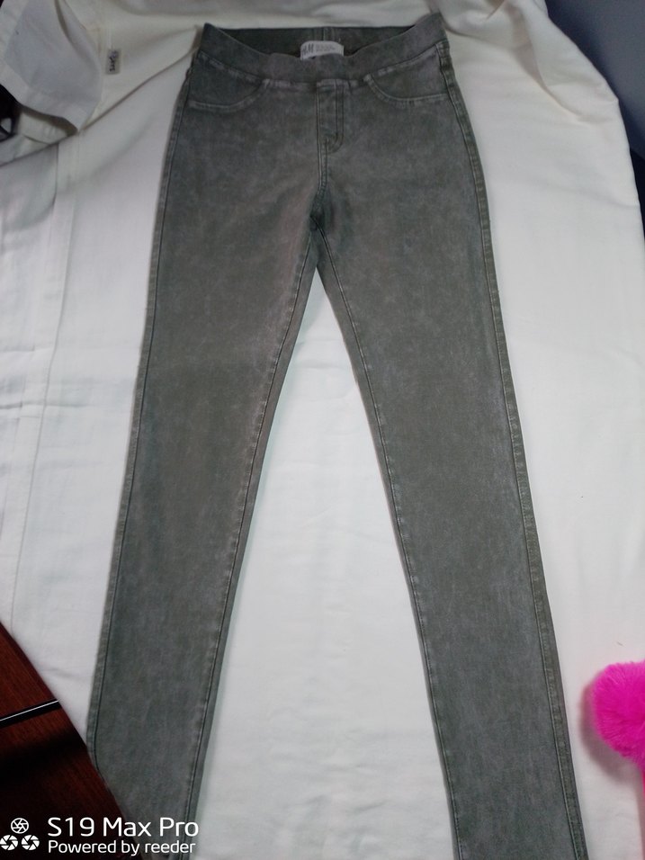 H&M kız çocuk kot görünümlü tayt 9-10 yaş - Görsel 3