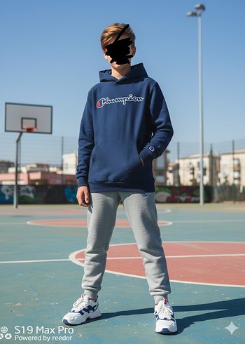 CHAMPİON ERKEK ÇOCUK SWEATSHİRT 11-12 yaş - Görsel 9