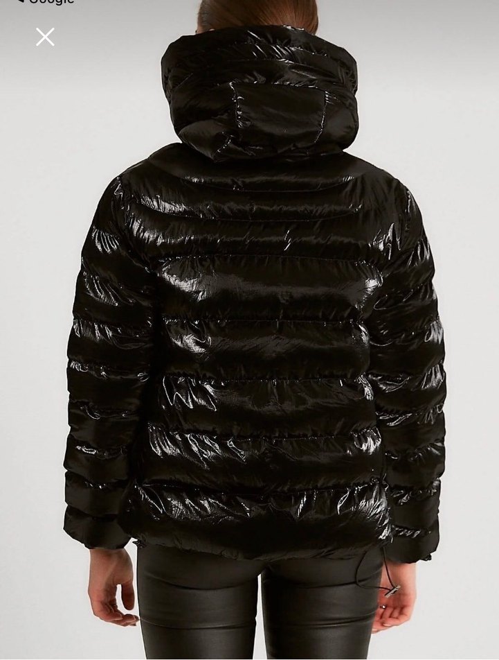 Siyah Kışlık Kadın Mont - Görsel 2