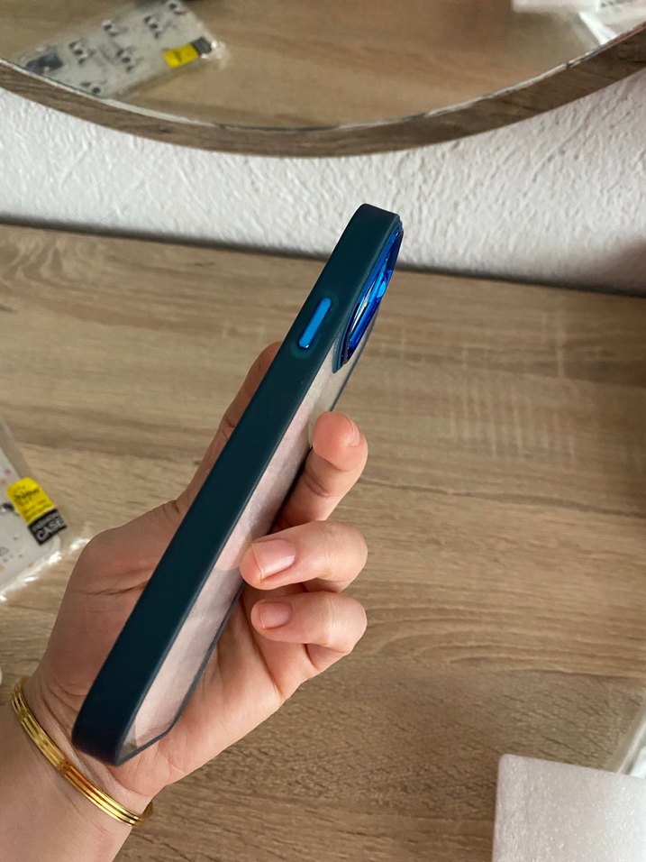 Şeffaf Mavi Telefon Kılıfı - Görsel 2