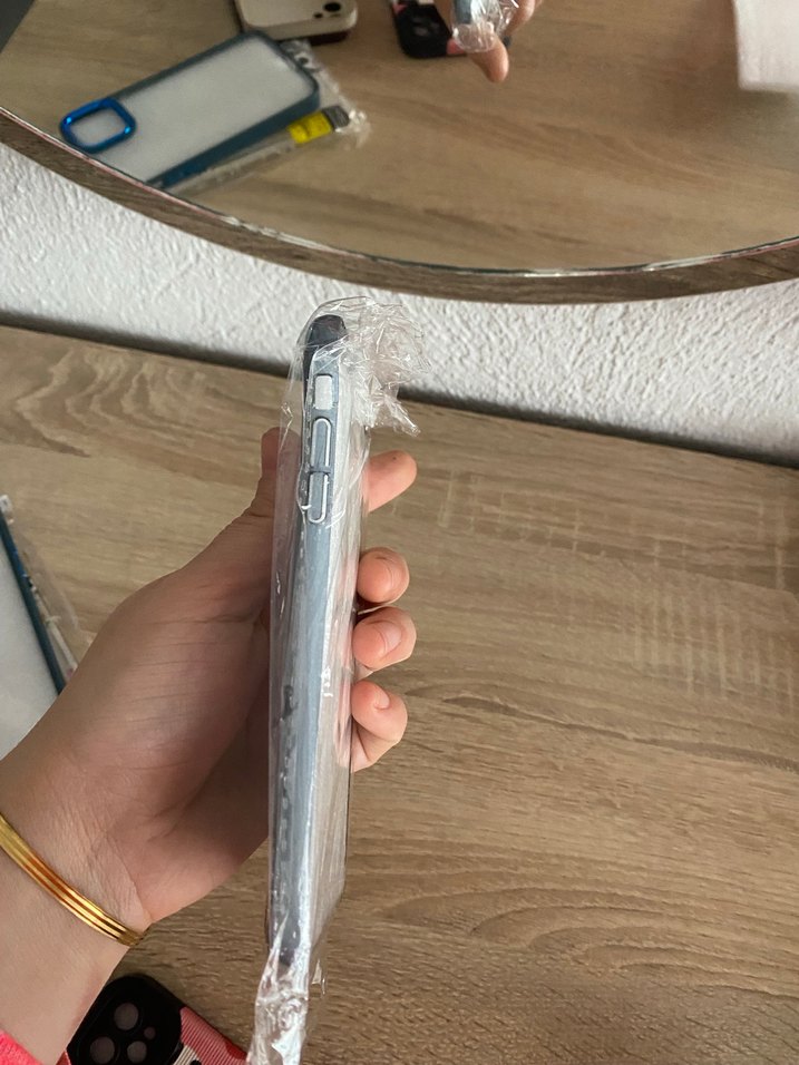 Parlak Siyah Gotik Telefon Kılıfı - Görsel 4