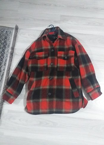 Pull and Bear Kırmızı Ekose Desenli gömlek.ceket