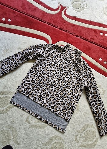 Leopar bluz - Görsel 3
