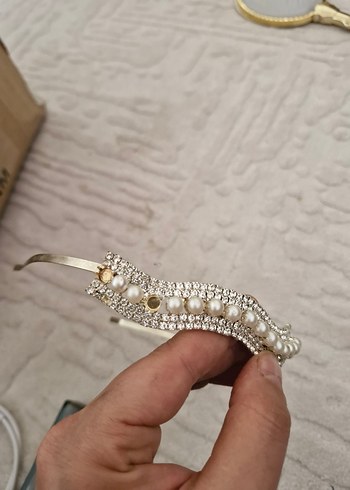 İnci ve Taşlı Metal Saç Tokası - Görsel 3