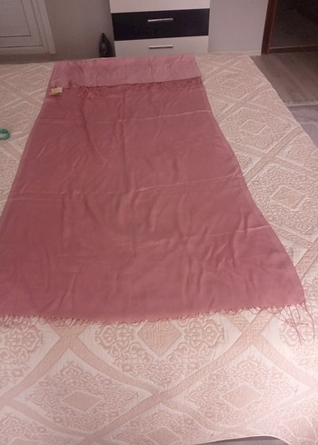 Pembe İpek Dokulu Kadın Şal - Görsel 2