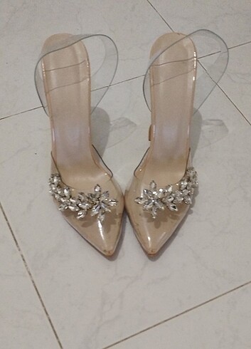 Topuklu ayakkabı - Görsel 6