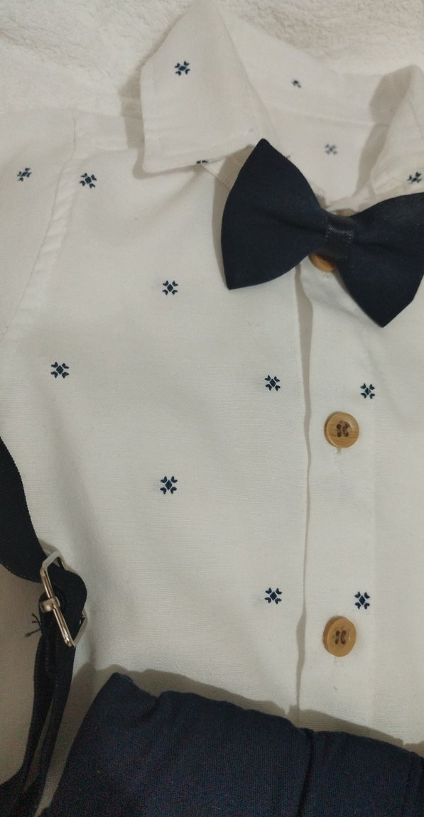 Beyaz Gömlekli Erkek Bebek Takımı - Görsel 5