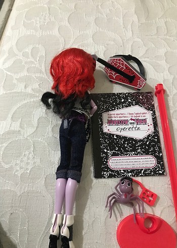 Beden Monster High Operetta
