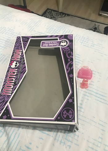 Monster High Mor Bebek Figürü