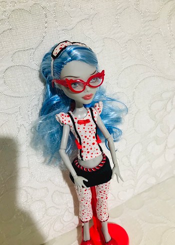 Monster High Monster High Ghoulia Dead Tired