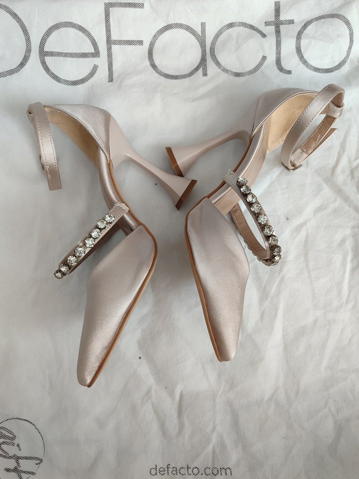 Bej Tokalı Stiletto Kadın Abiye Ayakkabı - Görsel 3