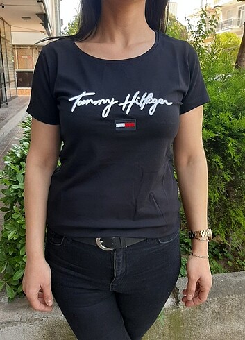 TOMMY HILFIGER TİŞÖRT