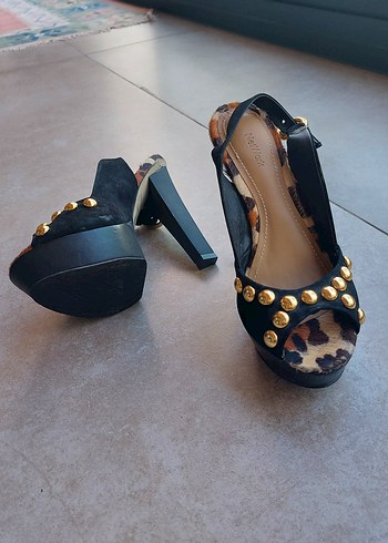 37 Beden Siyah Leopar Desenli Platform Topuklu Kadın Ayakkabı