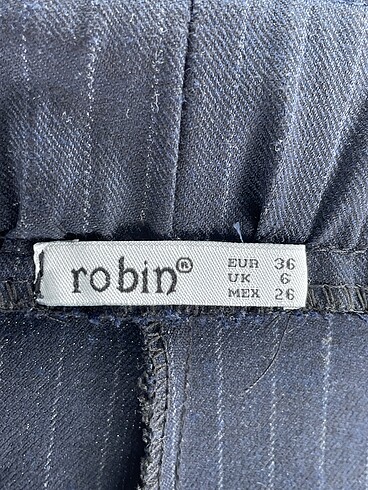36 Beden lacivert Renk Robin Düz Kesim %70 İndirimli.