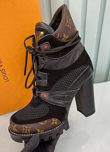 Louis Vuitton Star Trail Ankle Boot