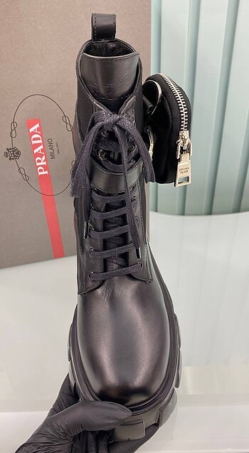 diğer Beden Prada Monolith Boots