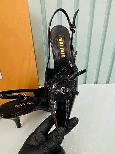38 Beden Miu miu topuklu