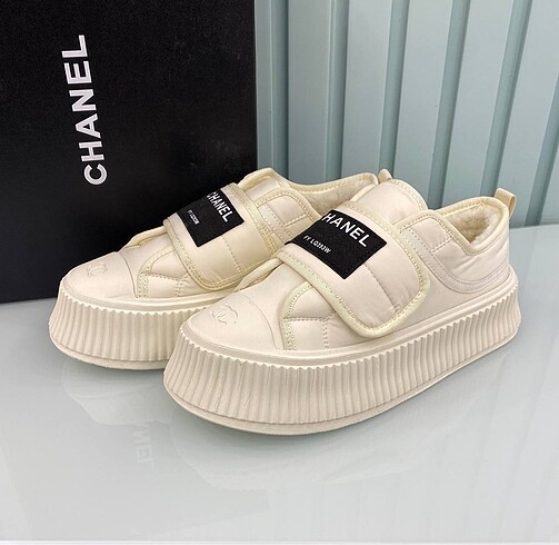 Chanel Chanel ithal sneakers