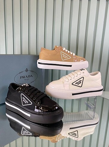 37 Beden camel Renk Prada sneakers