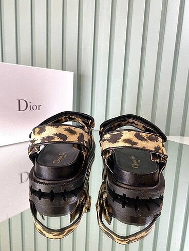 38 Beden çeşitli Renk Christian dior