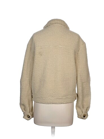 l Beden Bershka Mont %70 İndirimli.