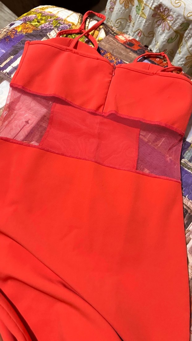 Kırmızı V Yaka İnce Askılı yanları tül detay Kalem Elbise - Görsel 3